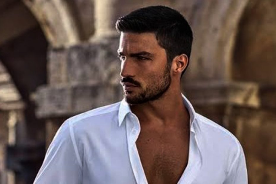 In most handsome world arab the man Top 10