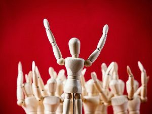 Advantages and Drawbacks of the Autocratic Leadership Style