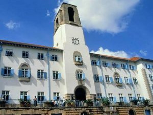 Which was the First university in the Africa? 