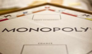Advantages and Disadvantages of Monopoly Market
