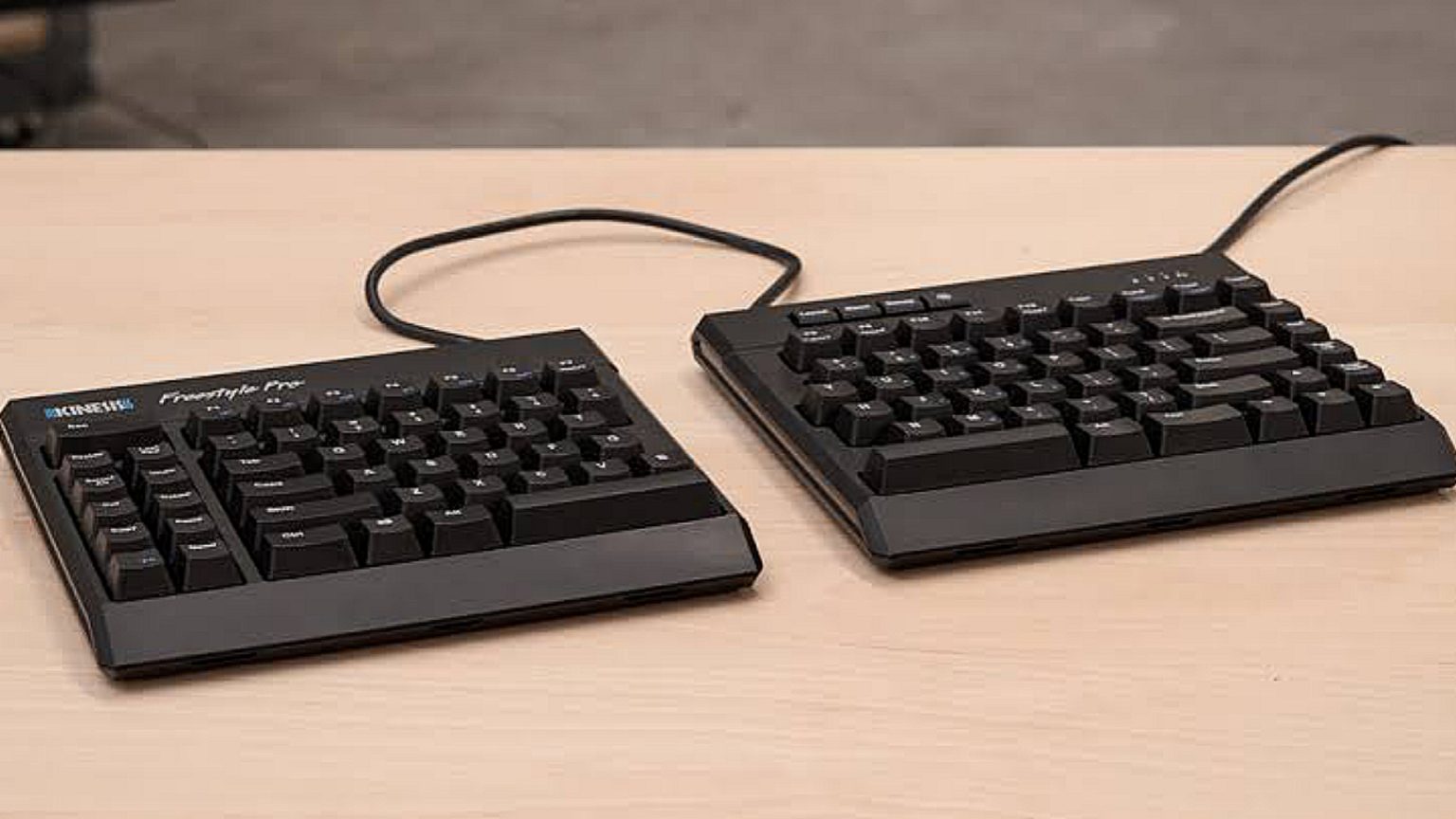 Best Keyboards For Programmers: Top 7 - Bscholarly