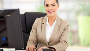What are the five qualities of receptionist